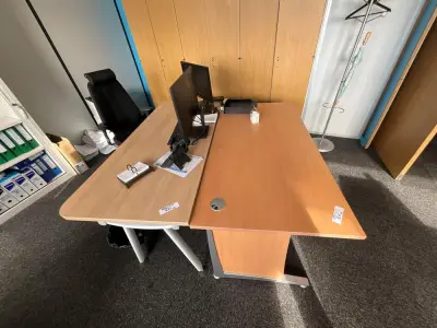 Set of 2 desks – kavel bij Dome Auctions, Kingersheim