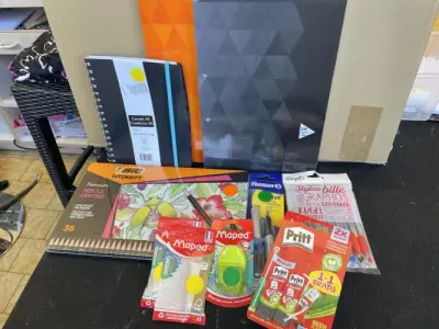 Set kantoor/schoolmateriaal – kavel bij Openbare Verkopen, Brugge