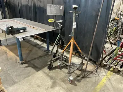 Mobiele as-steun (2x) – kavel bij Dome Auctions, Rotterdam