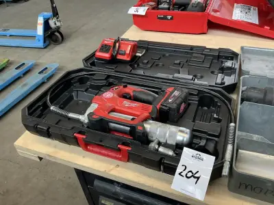 Milwaukee M18 GG Vetspuit – kavel bij Dome Auctions, Rotterdam