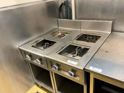 4-burner kitchen stove – kavel bij Dome Auctions, Kingersheim