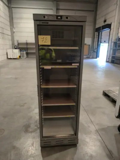 Een TOPCOLD-koelkast met 1 glazen deur (186x58,5x60) – kavel bij Auctionline, Anderlecht