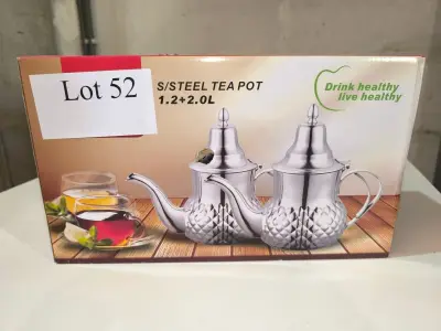 Een set van 2 theepotten (1,2 l en 2 l) van ROYAL SWISS – kavel bij Auctionline, Anderlecht