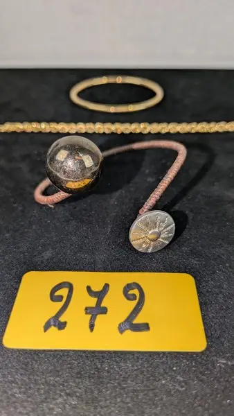 Lot 272 + 273+ 275+276+ 277+ 278+ 281+282+283+286+289 +291 + 296: een lot diverse armbanden – kavel bij Auctionline, Anderlecht