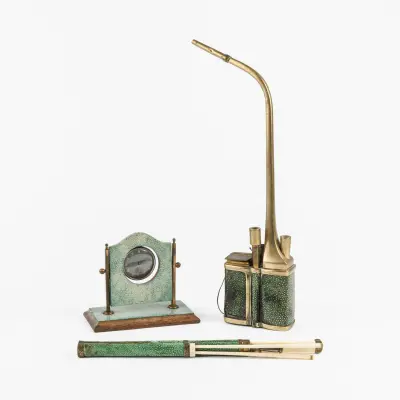 Three shegreen veneered art deco objects. 1. Chinese hookah – kavel bij Bernaerts, Antwerp