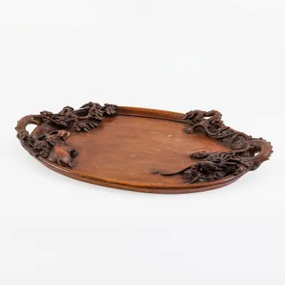 A walnut Art Nouveau period oval tray – kavel bij Bernaerts, Antwerp