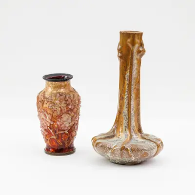 Twee vaasjes. Art nouveau-periode – kavel bij Bernaerts, Antwerp