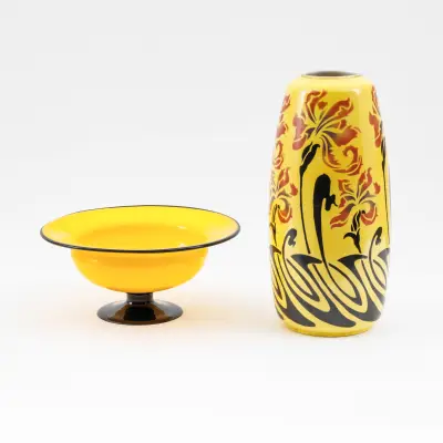 Art Nouveau vase and tazza on stand. 1. Vase – kavel bij Bernaerts, Antwerp