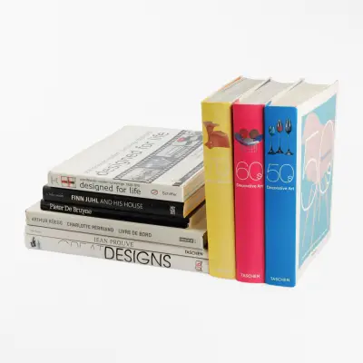 A set of nine catalogues on modern designers – kavel bij Bernaerts, Antwerp