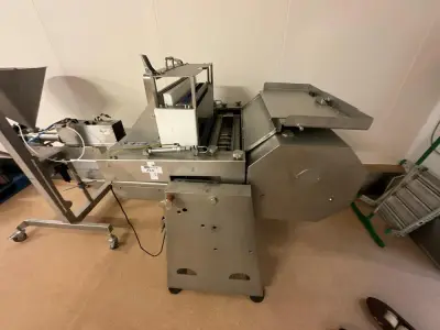 Grasselli SL600 Industrial Slicer – kavel bij Dome Auctions, Kingersheim