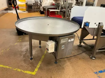 2018 BOBET Accumulation Table – kavel bij Dome Auctions, Kingersheim