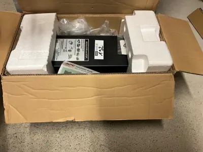 APC Smart-UPS 1500 UPS – kavel bij Dome Auctions, Kingersheim