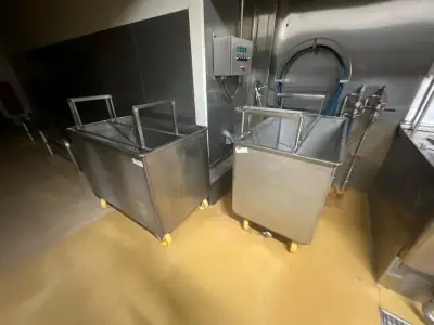 Set of 2 stainless steel rolling bins – kavel bij Dome Auctions, Kingersheim