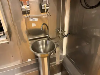 Stainless Steel Hand Wash Station – kavel bij Dome Auctions, Kingersheim