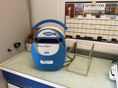 2018 AES Smasher Laboratory Homogenizer – kavel bij Dome Auctions, Kingersheim