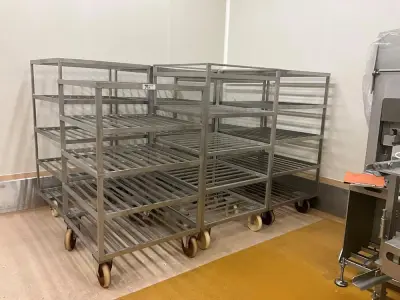 Set of 6 baking carts – kavel bij Dome Auctions, Kingersheim