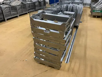 Set of Trolleys with Wheels for Holding Containers – kavel bij Dome Auctions, Kingersheim
