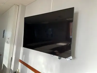Samsung UE65NU7025K Flat-Screen TV – kavel bij Dome Auctions, Kingersheim