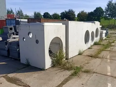 Ca. 23x Prefab betonnen inspectieputten, De Hamer, diverse soorten, 2024 – kavel bij Onlineveilingmeester, Groningen