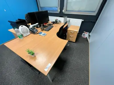 Administrative Office – kavel bij Dome Auctions, Kingersheim
