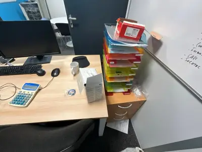 Terra Computer Workstation – kavel bij Dome Auctions, Kingersheim