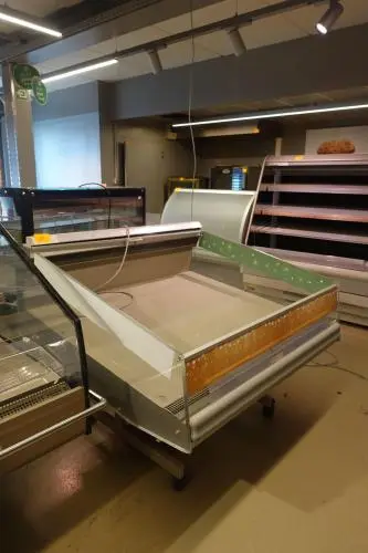 Verrijdbare elektrische koeltoonbank – kavel bij Openbare Verkopen, Gavere