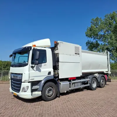 Vuilniswagen, DAF, CF 300 FAN opbouw VDL Translift, 2019, met VDL Translift vuilcontaineropbouw – kavel bij Onlineveilingmeester, Wijk en Allburg