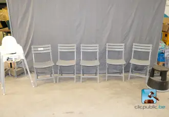 Set of chairs – kavel bij En.clicpublic