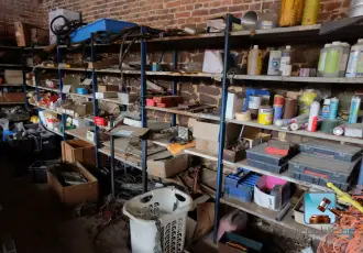 Groot assortiment aan diverse apparatuur en verbruiksartikelen – kavel bij Nl.clicpublic
