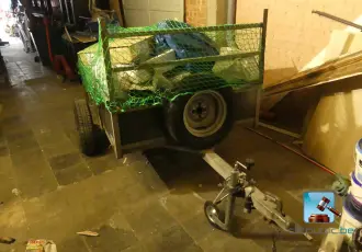 trailer with contents – kavel bij En.clicpublic