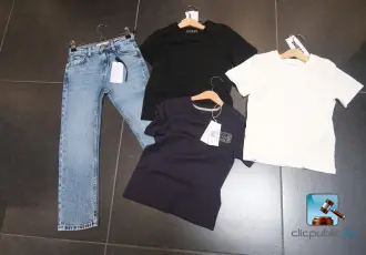 Set met kleding voor jongens – kavel bij Nl.clicpublic