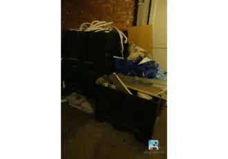Pak plastic bakken met inhoud – kavel bij Nl.clicpublic