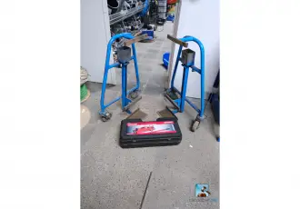 Batch of handling equipment – kavel bij En.clicpublic