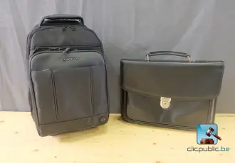 Set aus Aktentaschen und Koffern – kavel bij De.clicpublic