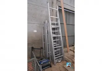 Bouwlift met frame – kavel bij Nl.clicpublic