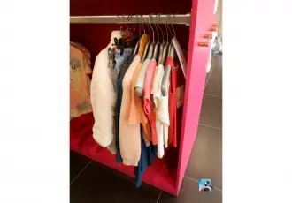 Set of girls’ clothes – kavel bij En.clicpublic