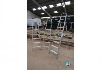 Set of stepladders – kavel bij En.clicpublic