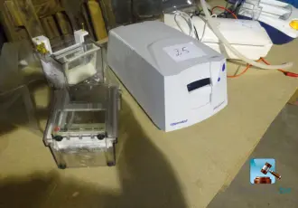 Laboratory detection scanner – kavel bij En.clicpublic