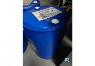 Set of PVC jerry cans – kavel bij En.clicpublic