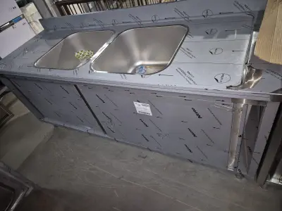 Nieuwe rvs gootsteen met 2 wasbakken en onderkast – kavel bij Veilingwinnaar, Amsterdam-West