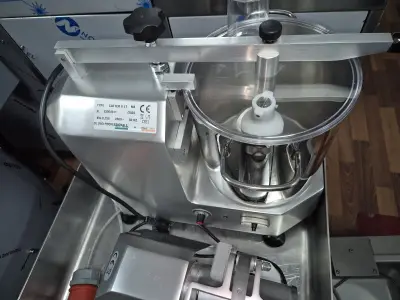 Cutter 8 L – kavel bij Veilingwinnaar, Amsterdam-West