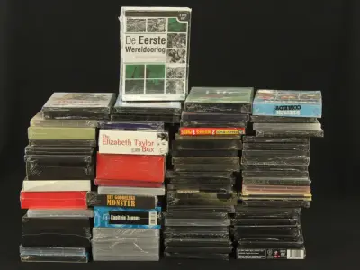 Grote nog Verzegelde collectie DVD’s & boxsets – kavel bij De Kringwinkel, Antwerpen
