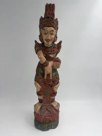 Antiek Balinees houten beeld – kavel bij De Kringwinkel, Gent