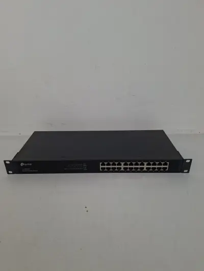 Professionele TP-Link TL-SG1024 24-Poorts Gigabit Netwerk Switch – kavel bij De Kringwinkel, Waardamme