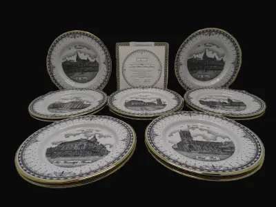 Sets exclusieve porseleinen borden Oostende – kavel bij De Kringwinkel, Oostende
