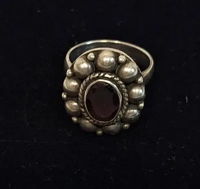 Zilveren ring met onyx steen – kavel bij De Kringwinkel, Aalst