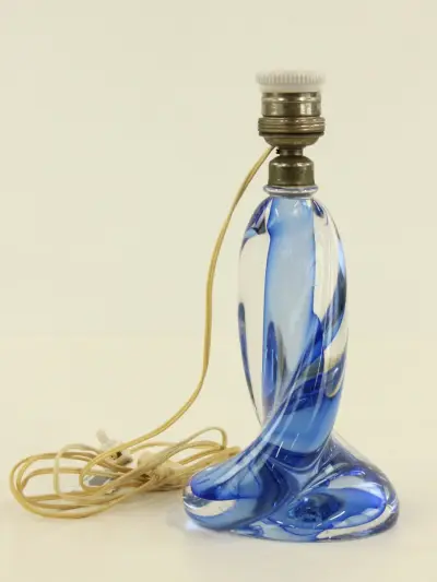 Val Saint Lambert kristallen lampenvoet – Blauw – kavel bij De Kringwinkel, Antwerpen