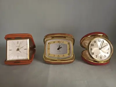 3 werkende reiswekkers Europa – kavel bij De Kringwinkel, Liedekerke