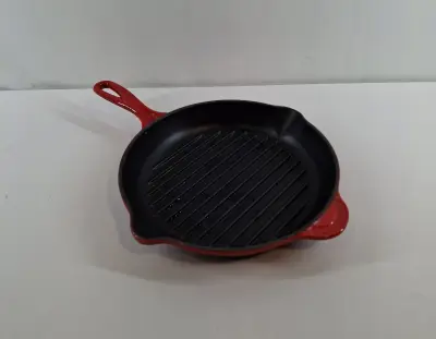 Le Creuset gietijzeren grillpan – kavel bij De Kringwinkel, Geraardsbergen