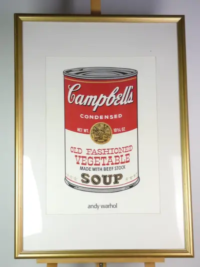Grote ingelijste poster van Andy Warhol: Campbell's Soup (76×106 cm) – kavel bij De Kringwinkel, Heverlee
